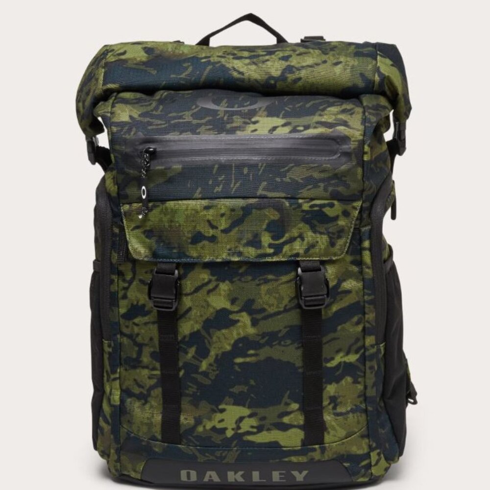 NEW Oakley Road Trip Terrain 25L RC backpack CAMO FOS901338-BFQ Hiking Camping🎒